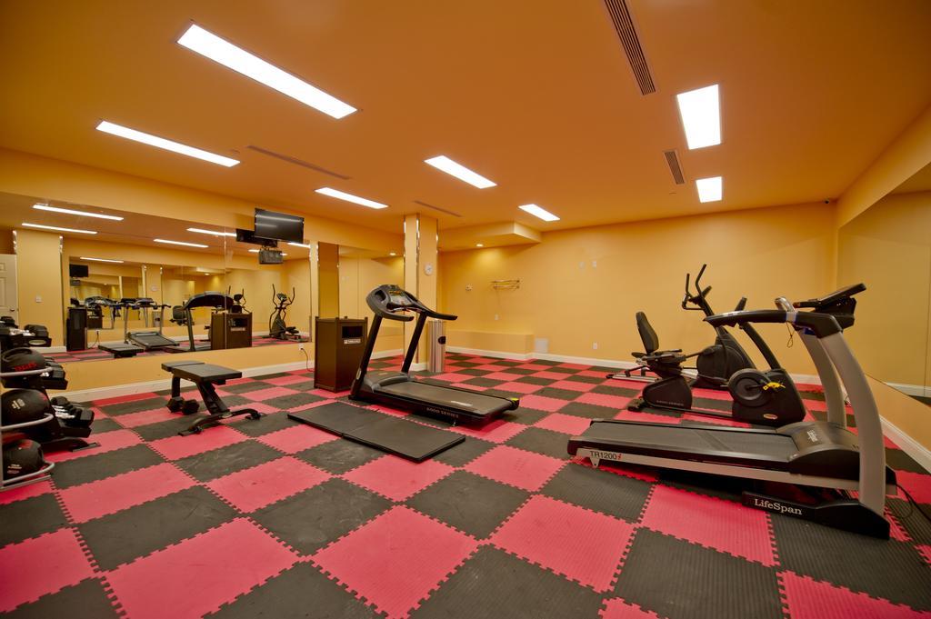 Howard Johnson By Wyndham Long Island City Νέα Υόρκη Εξωτερικό φωτογραφία