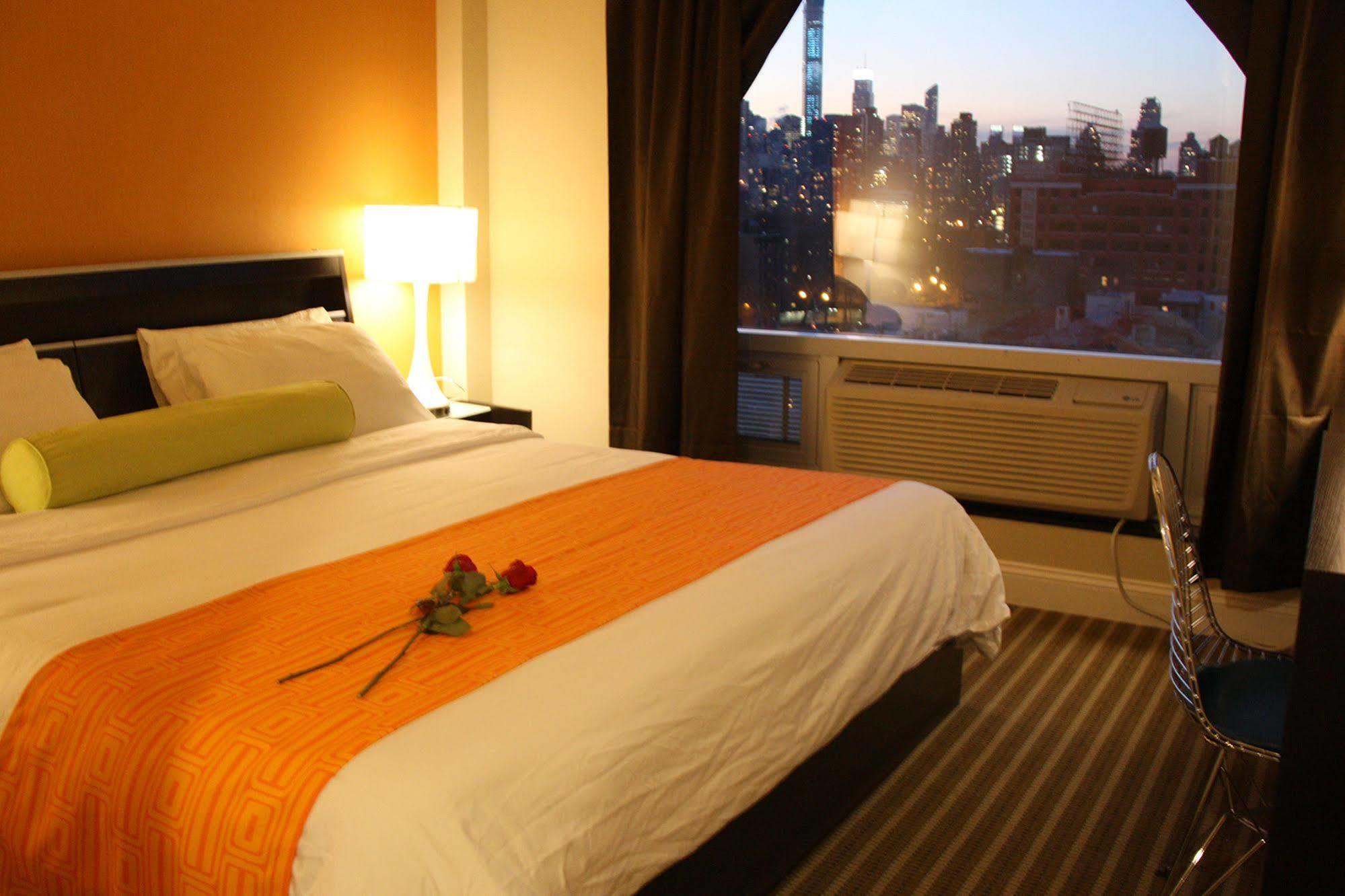 Howard Johnson By Wyndham Long Island City Νέα Υόρκη Εξωτερικό φωτογραφία