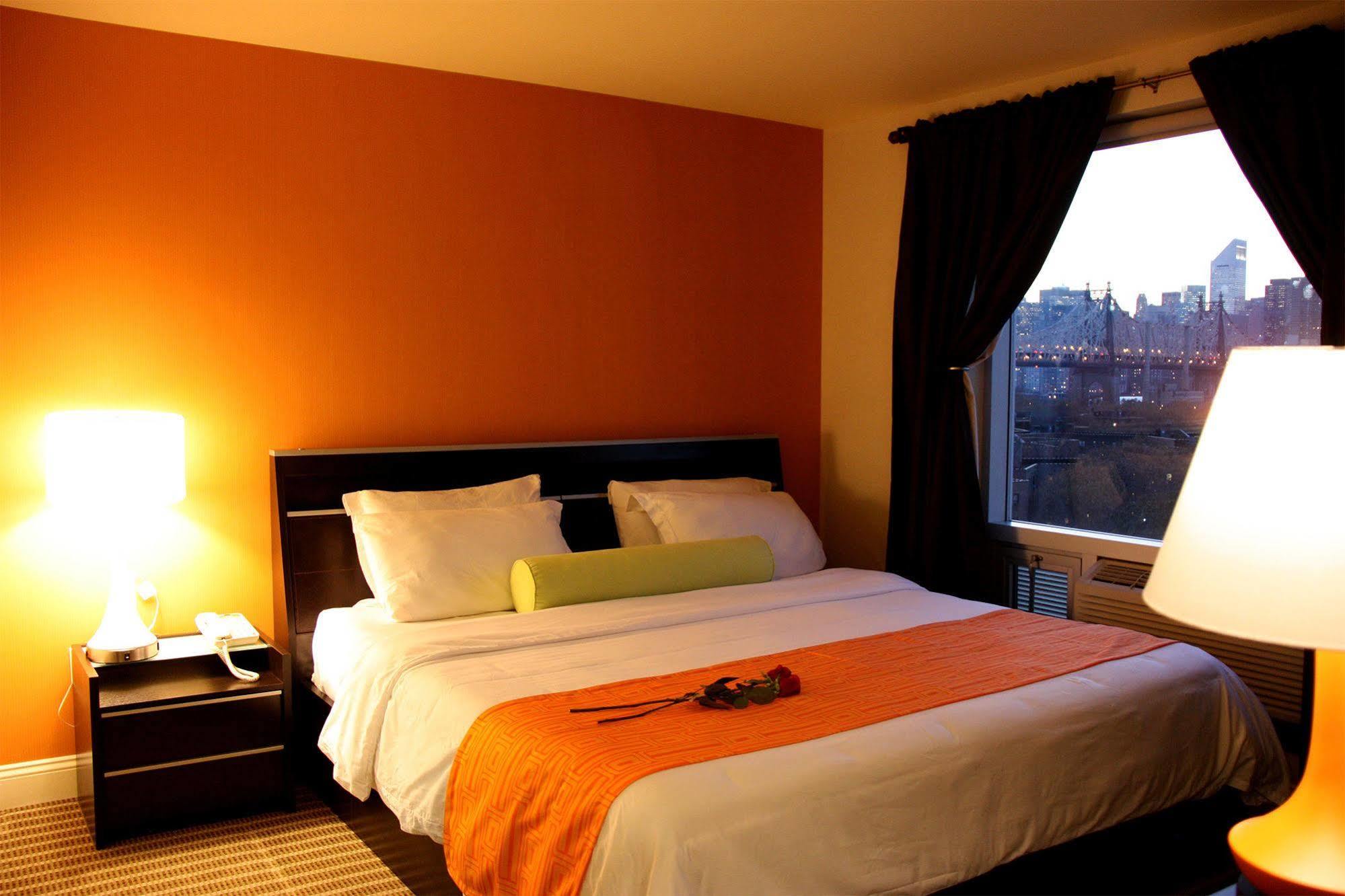 Howard Johnson By Wyndham Long Island City Νέα Υόρκη Εξωτερικό φωτογραφία