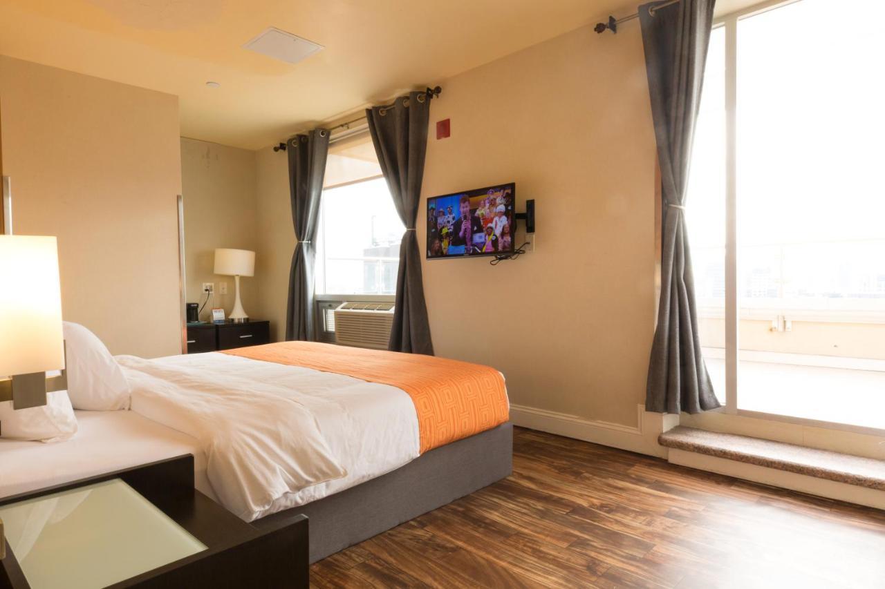 Howard Johnson By Wyndham Long Island City Νέα Υόρκη Εξωτερικό φωτογραφία