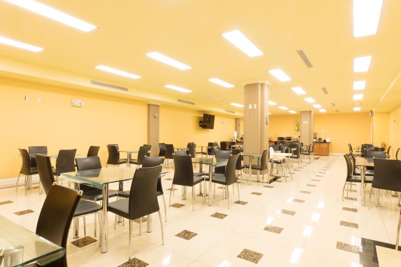 Howard Johnson By Wyndham Long Island City Νέα Υόρκη Εξωτερικό φωτογραφία